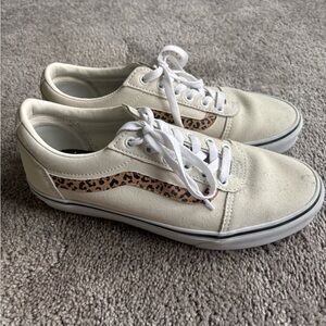 Women’s Cheetah Stripes Vans